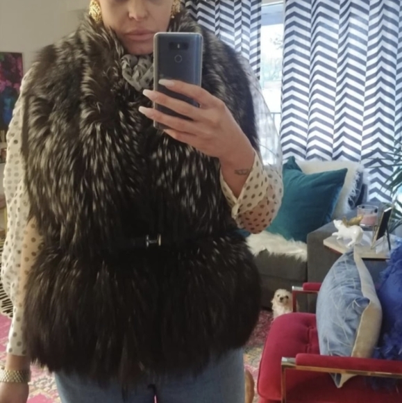 Silver Fox Fur Stole - Picture 2 of 6